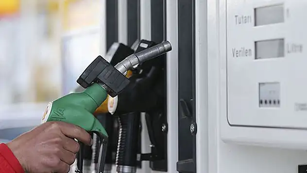 Benzinin ardından bir zam motorine geliyor! 33 kuruş...