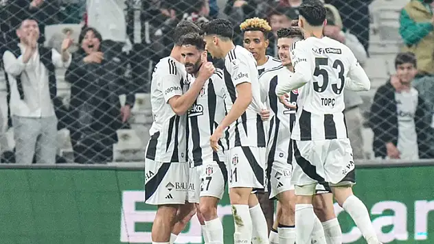 Beşiktaş 5 golle kazandı, Hatayspor küme düştü
