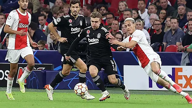 Beşiktaş Ajax deplasmanında mağlup
