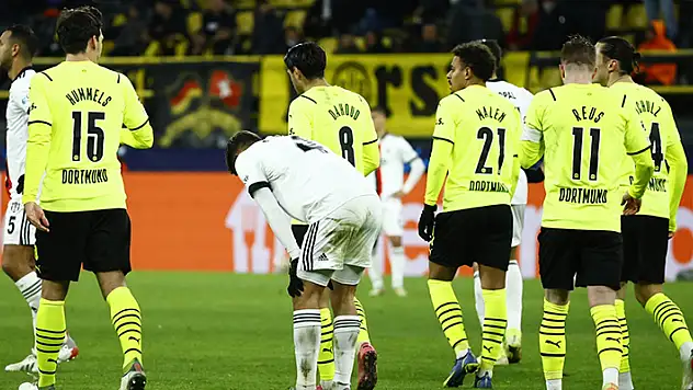Beşiktaş, Borussia Dortmund'a deplasmanda yenildi
