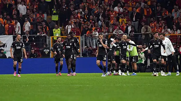 Beşiktaş ilk 15 dakikada uçuyor