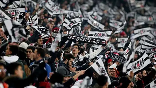 Beşiktaş'ın yabancıları taraftara hayran