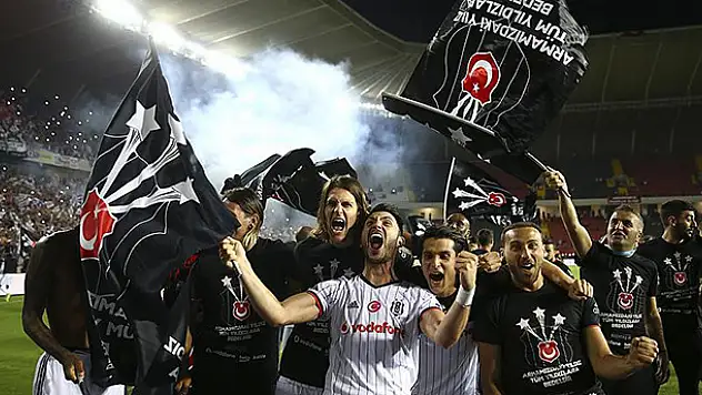 Beşiktaş şampiyonluğunu ilan etti
