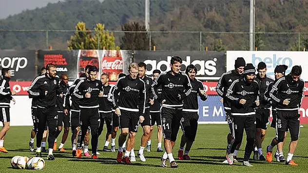 Beşiktaş zirvede kalmak istiyor