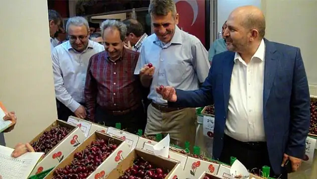 Beşinci Akşehir Kirazı Kültür Ve Sanat Festivali Yapıldı