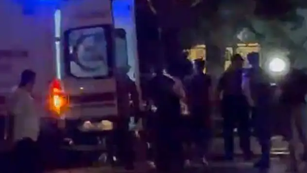 Beylikdüzü'nde bir kadın, kızına intihar mesajı atıp kendisini camdan aşağıya attı