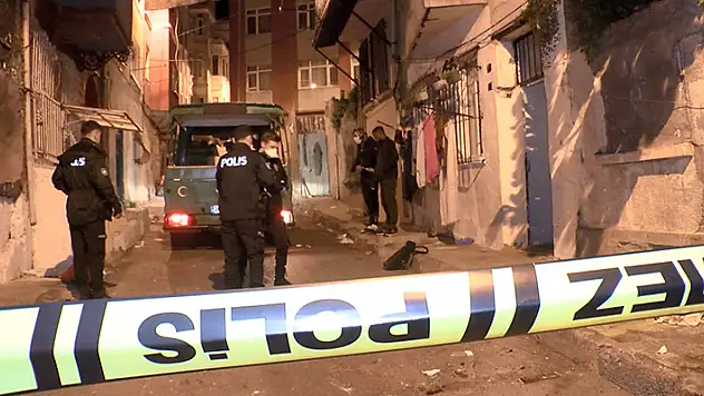 Beyoğlu'nda yabancı uyruklu anne ve bebeği ölü bulundu