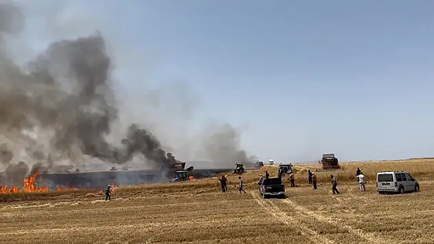 Beypazarı'nda buğday tarlasında hasat sırasında yangın çıktı
