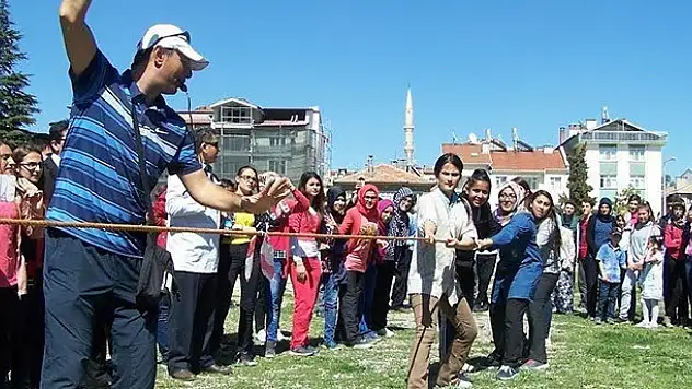 Beyşehir Anadolu Lisesi'nde hıdrellez coşkusu