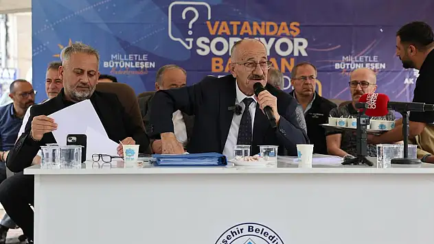 Beyşehir Belediye Başkanı Bayındır vatandaşın sorularını cevapladı