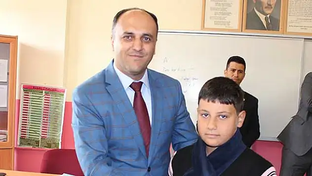 Beyşehir Belediye Başkanı Özaltun, öğrencilerle buluştu