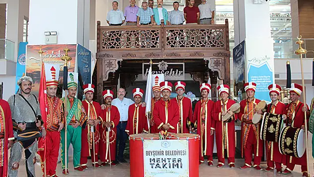 Beyşehir Belediyesi Mehteran Takımı konser vermeye başladı
