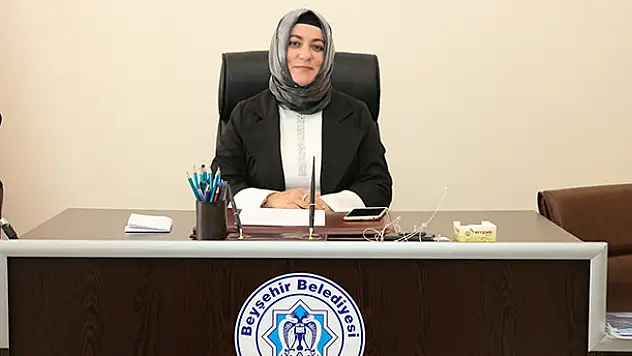 Beyşehir Belediyesinin ilk kadın belediye başkan vekili