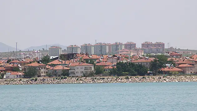 Beyşehir'de 2. etap TOKİ konutlarının inşaatı başladı