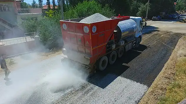 Beyşehir'de asfalt çalışmaları sürüyor
