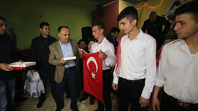 Beyşehir'de asker adayları dualarla asker ocağına gönderildi