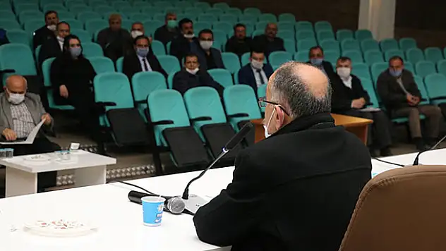 Beyşehir'de belediye meclisi olağanüstü toplandı