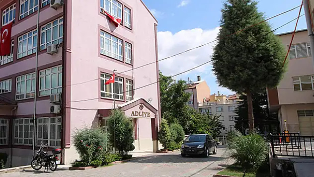 Beyşehir'de bir sağlık çalışanı tutuklandı