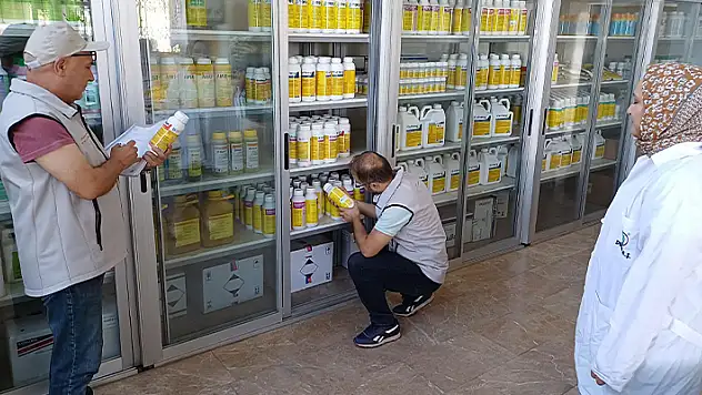 Beyşehir'de bitki koruma ürünü satan bayiler denetlendi 
