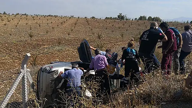 Beyşehir'de iki ayrı trafik kazasında 6 kişi yaralandı