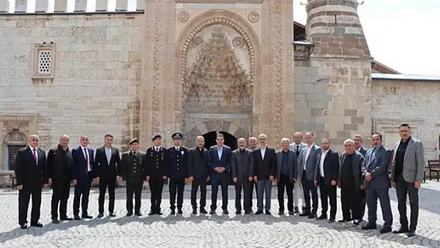 Beyşehir'de ilçe protokolü bayramlaştı
