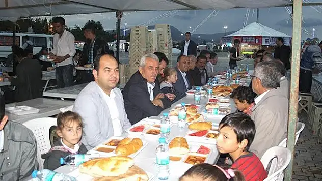Beyşehir'de iş dünyasının temsilcileri için iftar programı düzenlendi