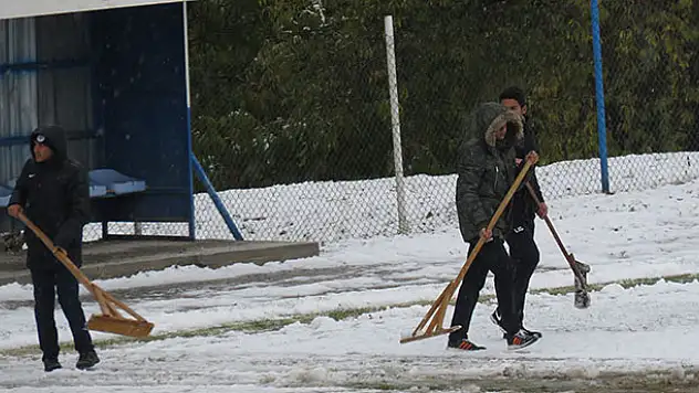 Beyşehir'de kar yağışı