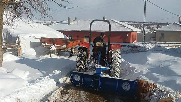 Beyşehir'de karla mücadele kolaylaştı