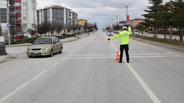Beyşehir'de kısıtlama ihlalinden 7 kişiye ceza kesildi