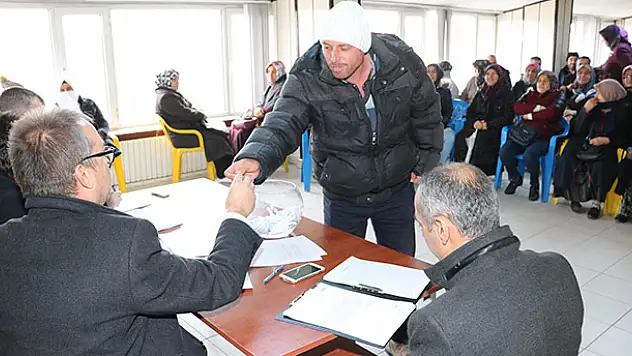 Beyşehir'de kurayla gelen iş sevinci