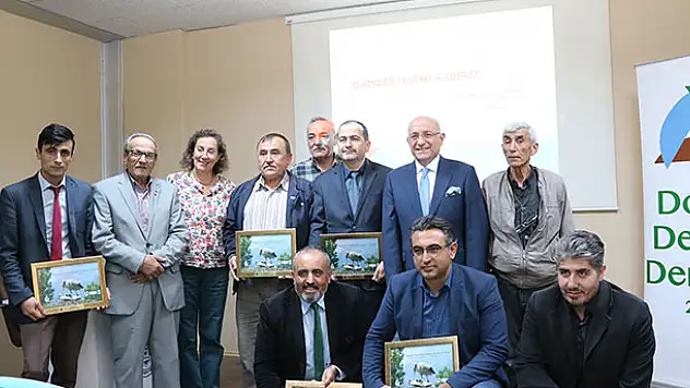 Beyşehir'de leylek yuvaları hazırlanan projeyle korunacak