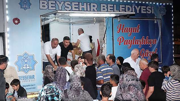 Beyşehir'de Mevlid Kandili coşkusu yaşandı