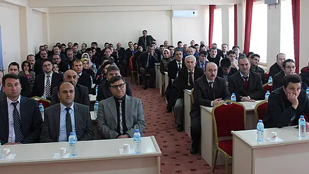 Beyşehir'de öğretmenlere EBA tanıtıldı