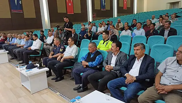 Beyşehir'de orman yangınlarıyla mücadele toplantısı gerçekleştirildi
