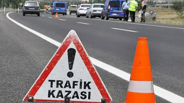 Beyşehir'de otomobil devrildi: 1 yaralı