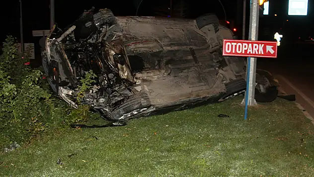 Beyşehir'de otomobiller çarpıştı: 4 yaralı
