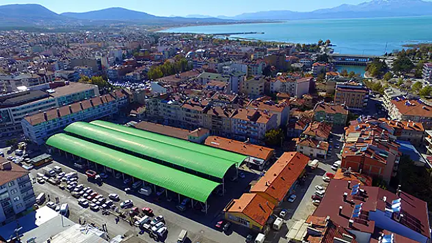 Beyşehir'de otopark çalışmaları