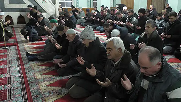 Beyşehir'de şehit polis ve askerler için mevlit okutuldu
