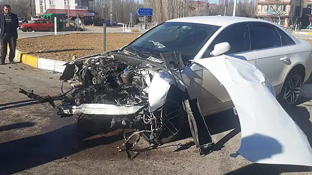 Beyşehir'de trafik kazası: 2 yaralı