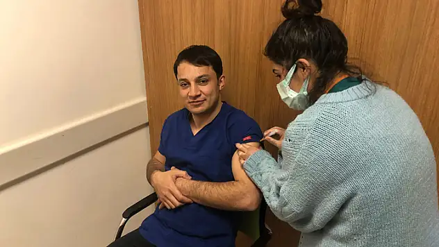 Beyşehir'de TURKOVAC aşısı uygulanmaya başlandı
