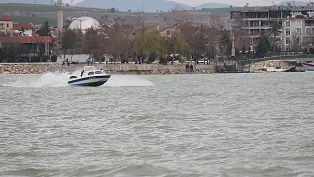 Beyşehir'de üç yılda gölde yasa dışı avcılığa 746 bin lira ceza