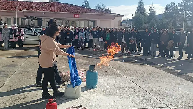 Beyşehir'de yangın eğitimi ve tatbikatı yapıldı
