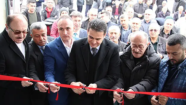 Beyşehir'de yapımı tamamlanan cami dualarla ibadete açıldı
