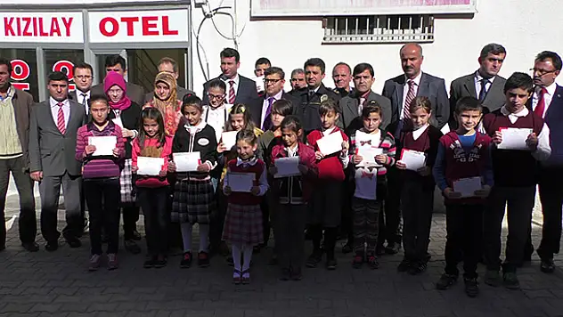 Beyşehir'de Yarışmalarda Dereceye Girenler Ödüllendirildi