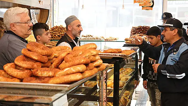 Beyşehir'de zabıta ekiplerinin lokanta ve pastane denetimleri