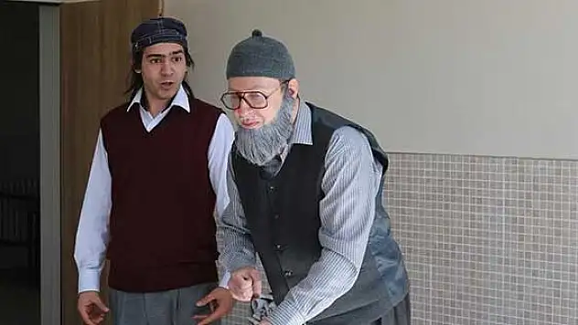 Beyşehir'deki okullarda 'Ümit' sahnelendi
