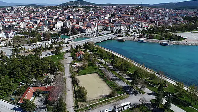Beyşehir'e Prof. Dr. Veysel Eroğlu Botanik Parkı projesi