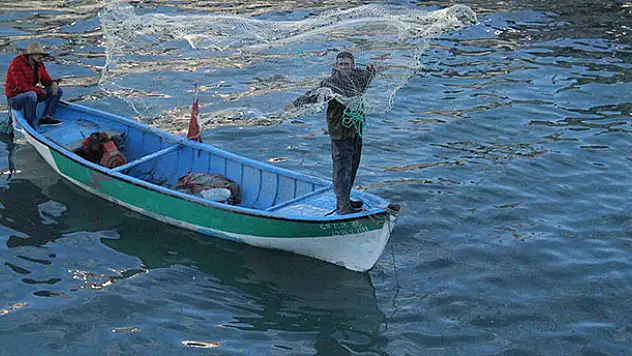 Beyşehir Gölü'nde bahar yoğunluğu