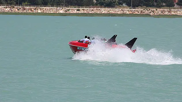Beyşehir Gölü'nde Jetboat keyfi