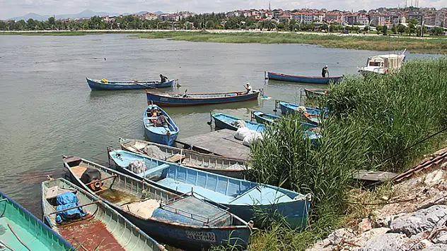 Beyşehir Gölü'nde su ürünleri av sezonu açıldı
